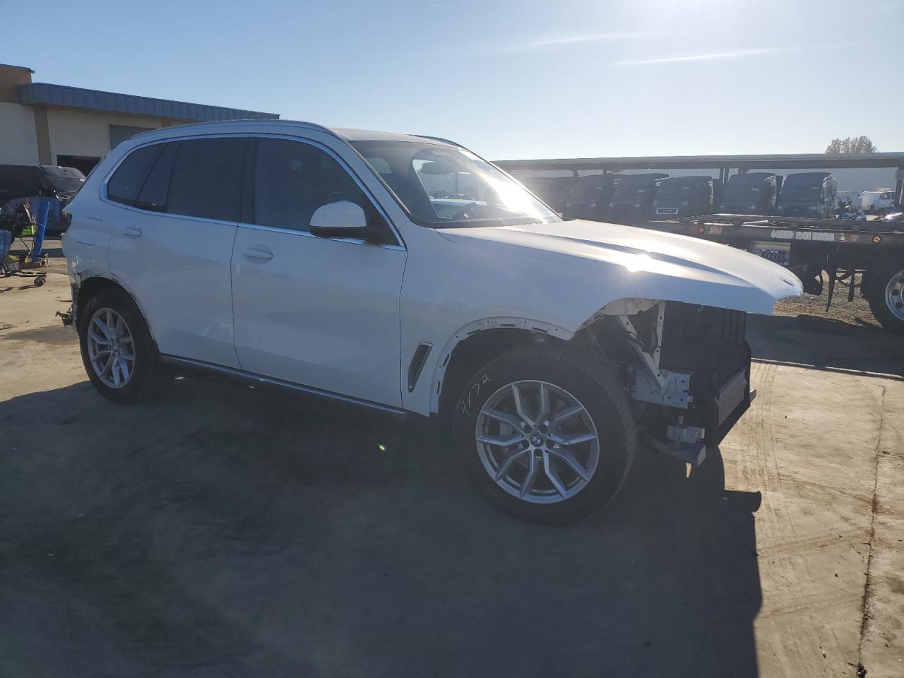 2022 BMW X5 VIN 5UXCR6C09N9K18425 Copart auction photo, front end / rear end damage thumbnail 4