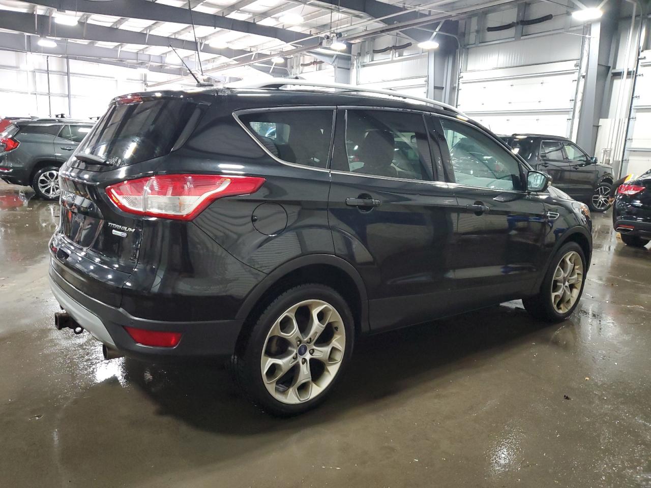 2013 Ford Escape VIN 1FMCU9J99DUC15423 Copart auction photo, front end damage thumbnail 3