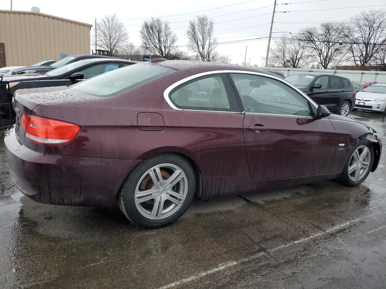 2009 BMW 3er VIN WBAWV53589P080858 Copart auction photo, front end / rear end damage thumbnail 3