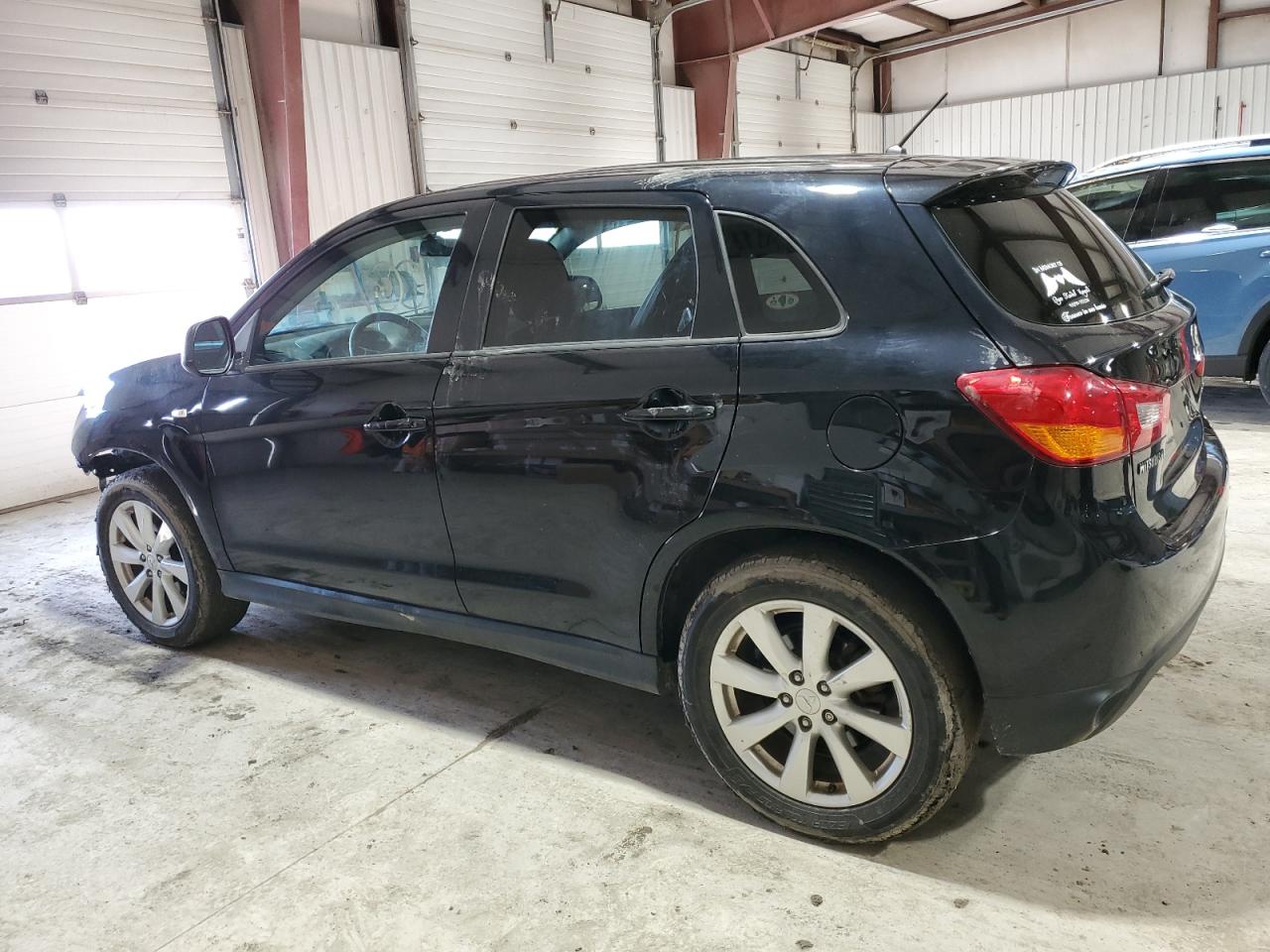 2015 Mitsubishi Outlander VIN 4A4AR3AU6FE015846 Copart auction photo, front end damage thumbnail 2