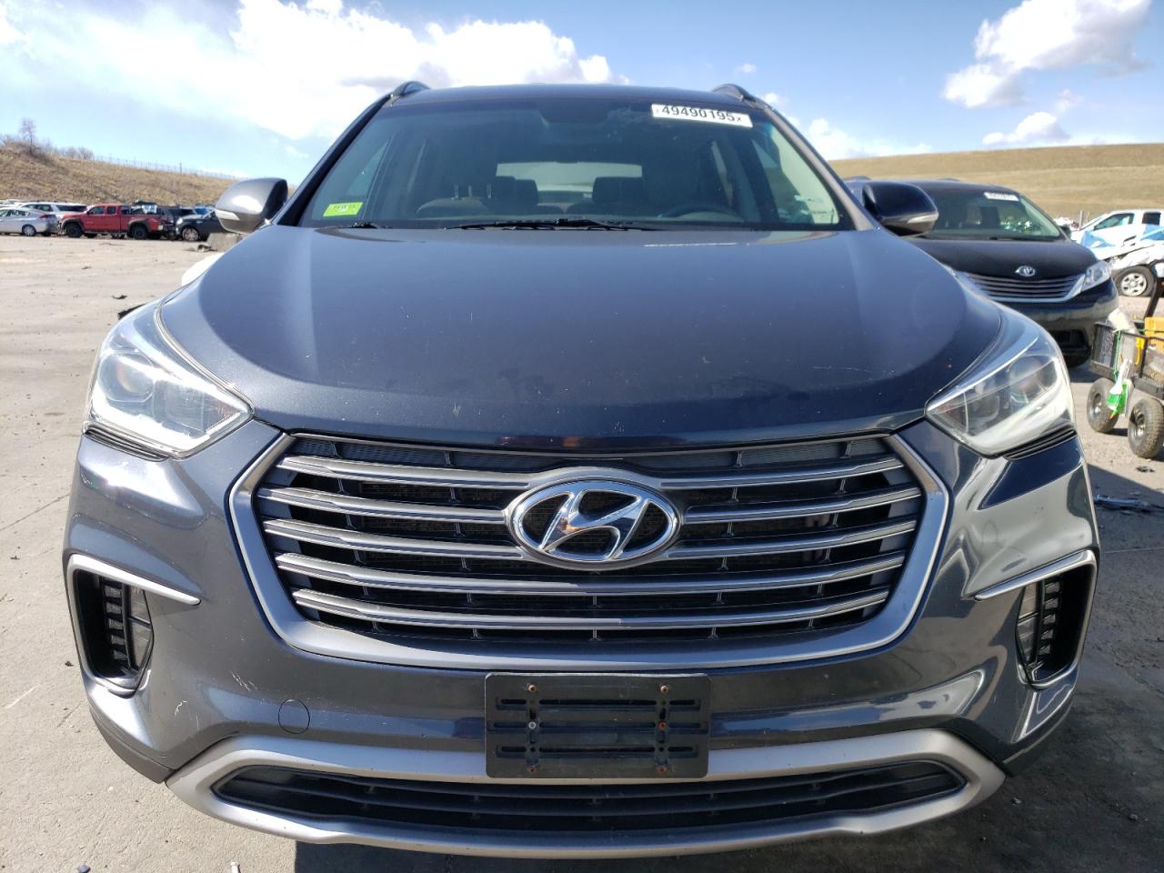 2017 Hyundai Santa Fe VIN KM8SNDHFXHU188231 Copart auction photo, rear end / front end damage thumbnail 5