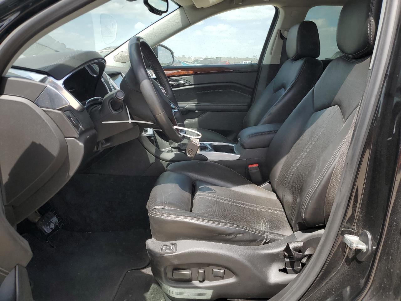 2014 Cadillac SRX VIN 3GYFNBE38ES540250 Copart auction photo, normal wear / minor dent/scratches damage thumbnail 7