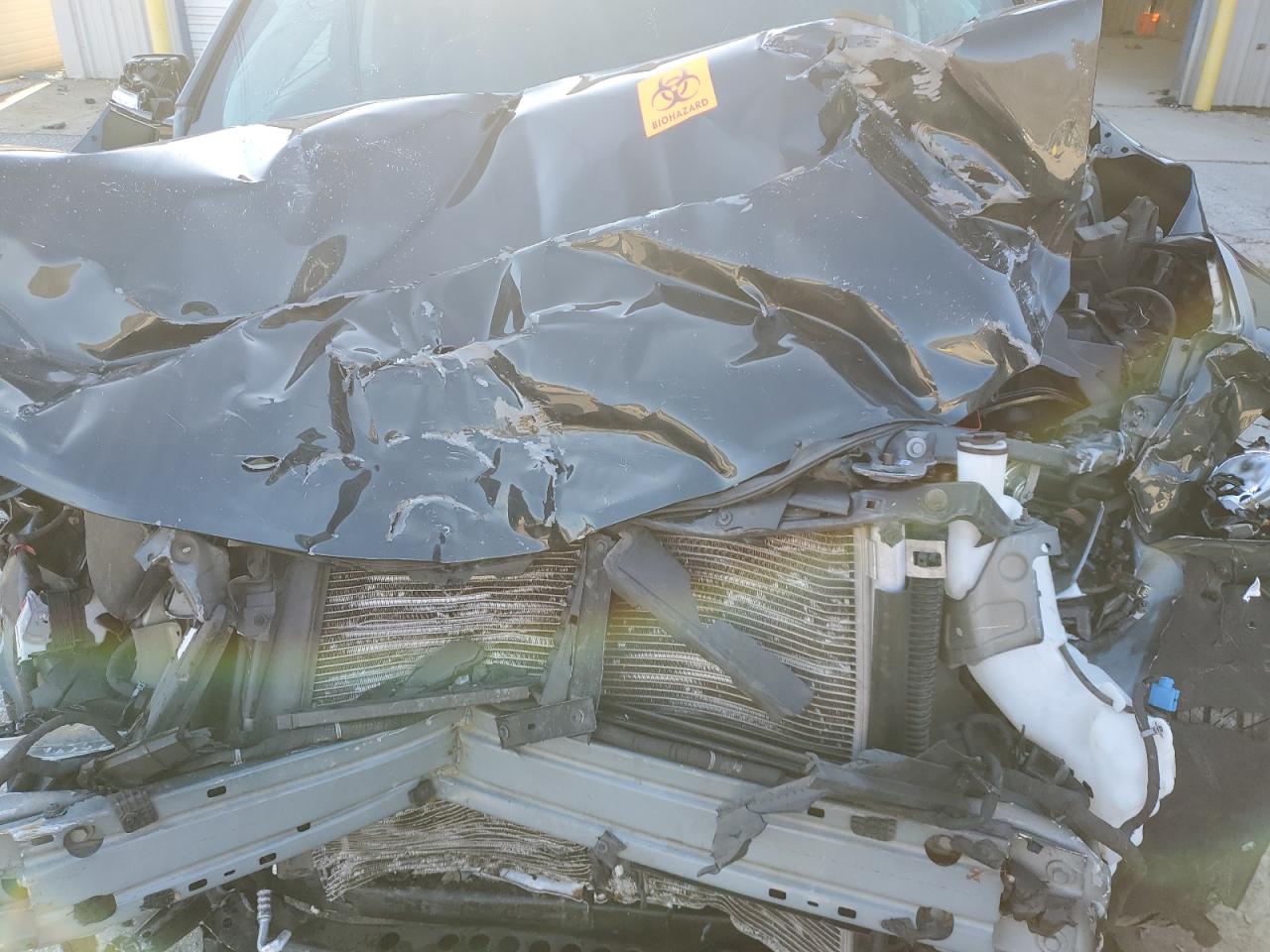 2019 Chevrolet Traverse VIN 1GNEVGKW0KJ155198 Copart auction photo, front end / side damage thumbnail 13