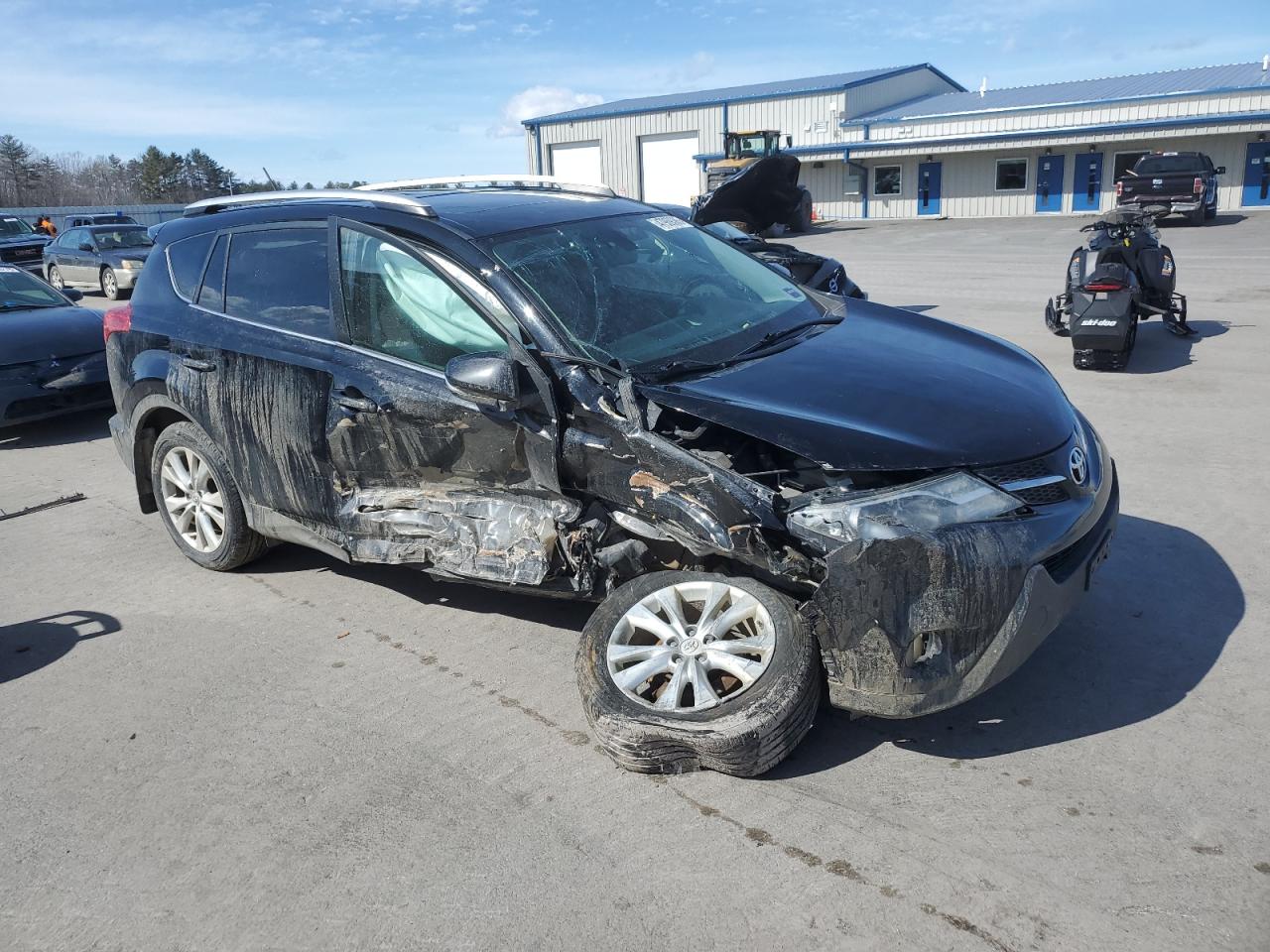 2015 Toyota RAV 4 VIN 2T3DFREV6FW310988 Copart auction photo, front end / side damage thumbnail 4