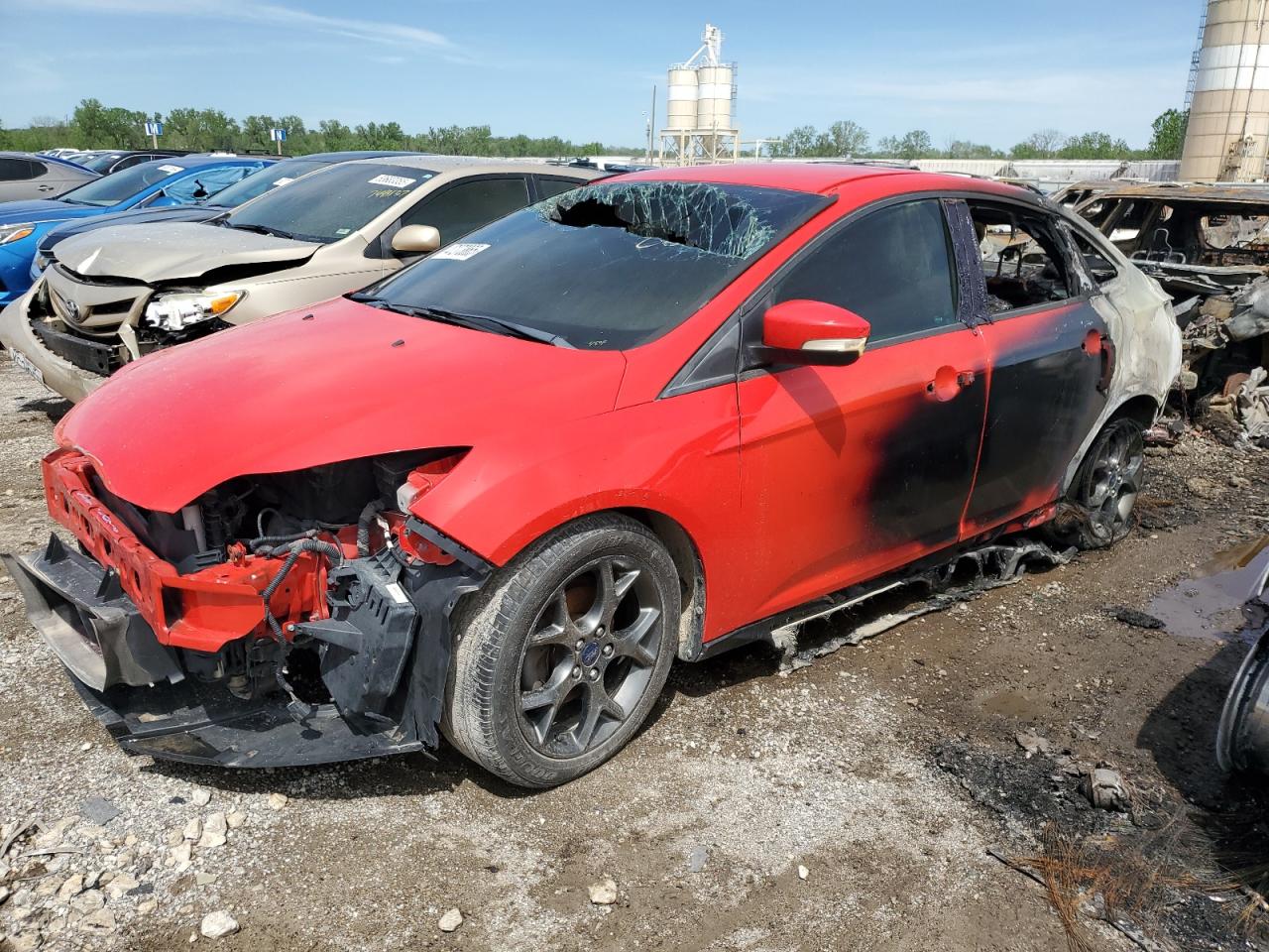 2014 Ford Focus VIN 1FADP3F28EL261167