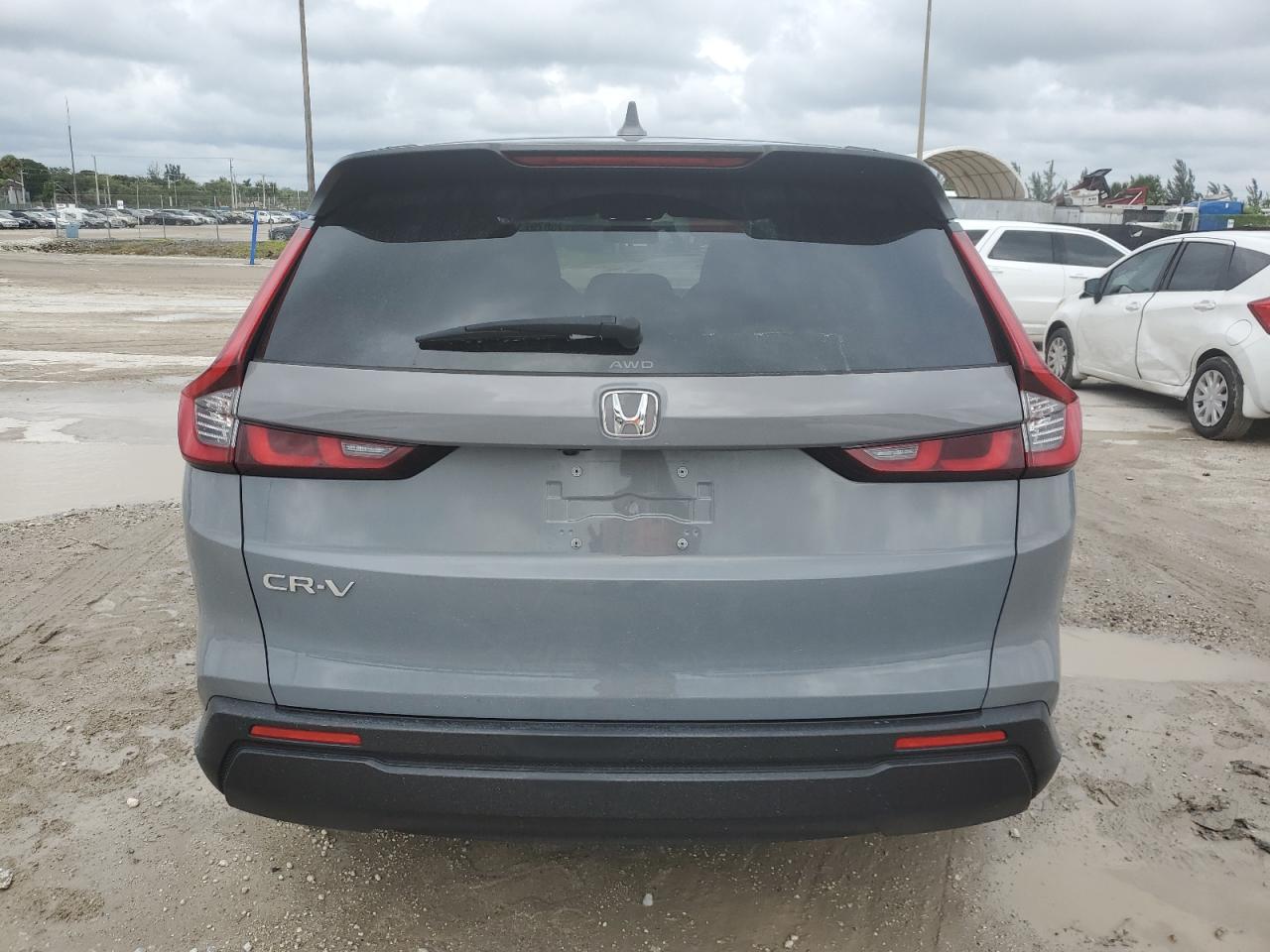 2023 Honda CR-V VIN 7FARS4H48PE004894 Copart auction photo, front end / minor dent/scratches damage thumbnail 6