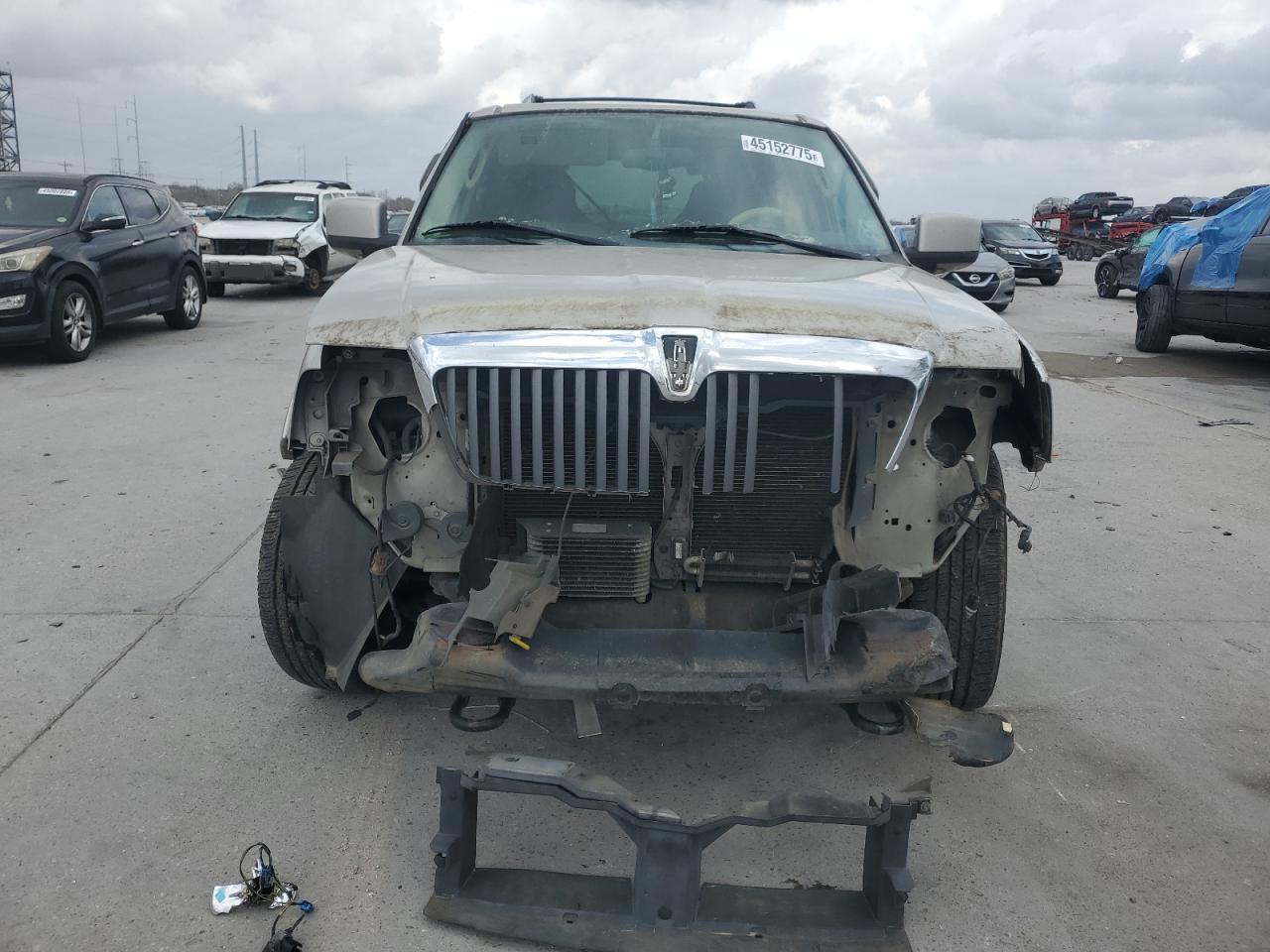 2003 Lincoln Navigator VIN 5LMFU27R63LJ35185 Copart auction photo, front end damage thumbnail 7