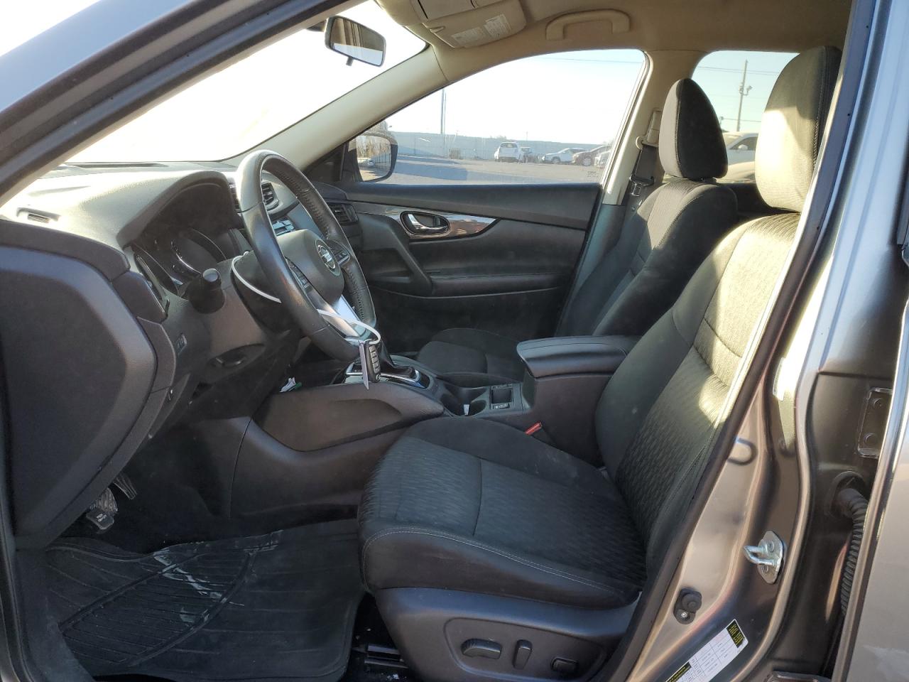 2018 Nissan Rogue VIN KNMAT2MT3JP533285 Copart auction photo, front end / hail damage thumbnail 7