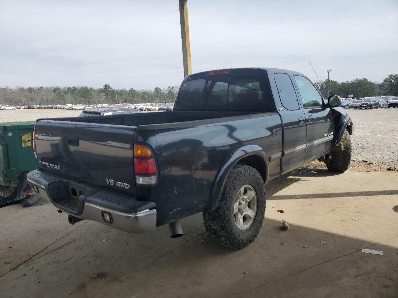 2000 Toyota Tundra VIN 5TBBT4413YS018505 Copart auction photo, front end damage thumbnail 3