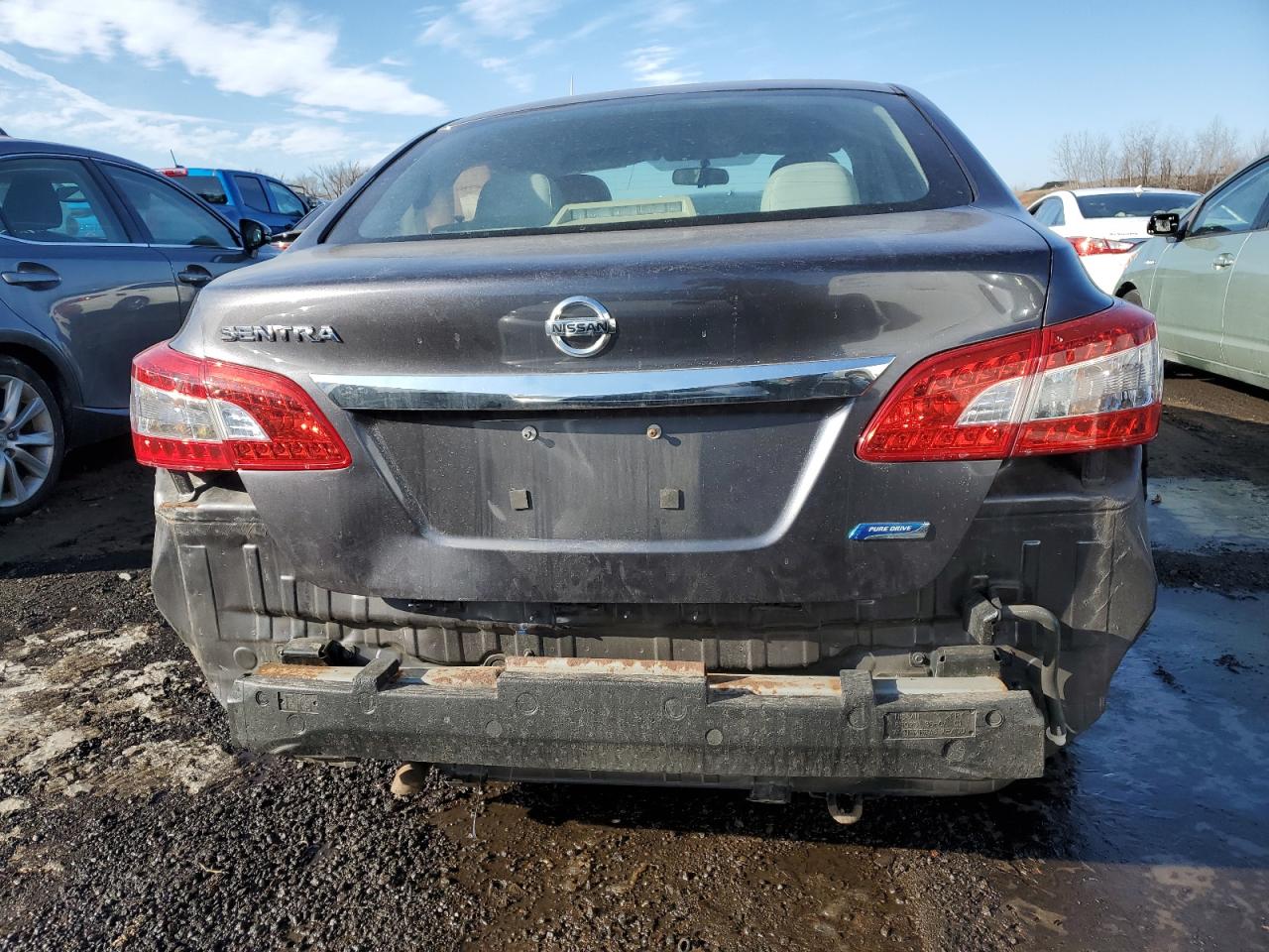 2014 Nissan Sentra VIN 3N1AB7AP9EY326978 Copart auction photo, side / rear end damage thumbnail 6