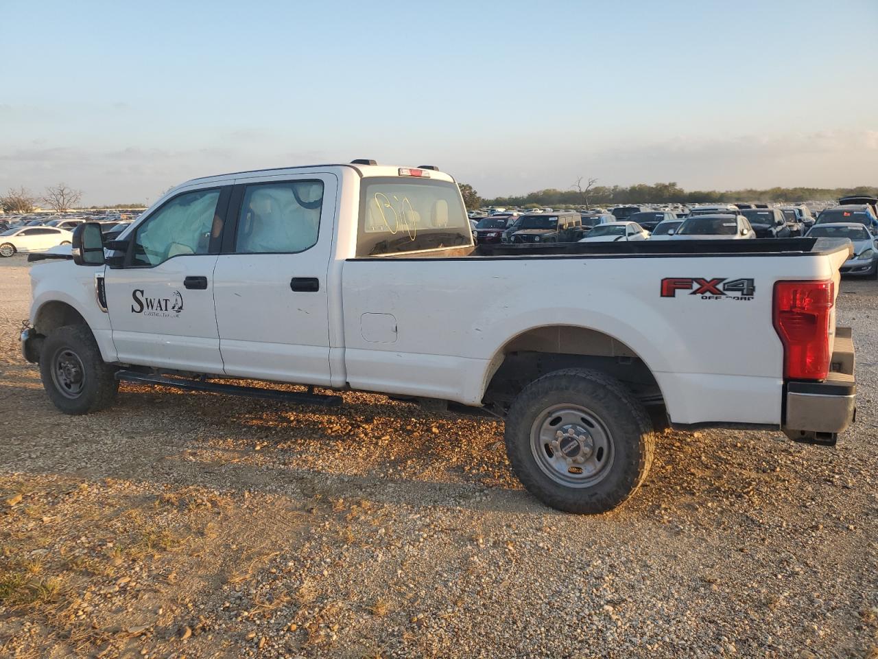 2020 Ford F250 VIN 1FT7W2B62LED97681 Copart auction photo, front end / minor dent/scratches damage thumbnail 2