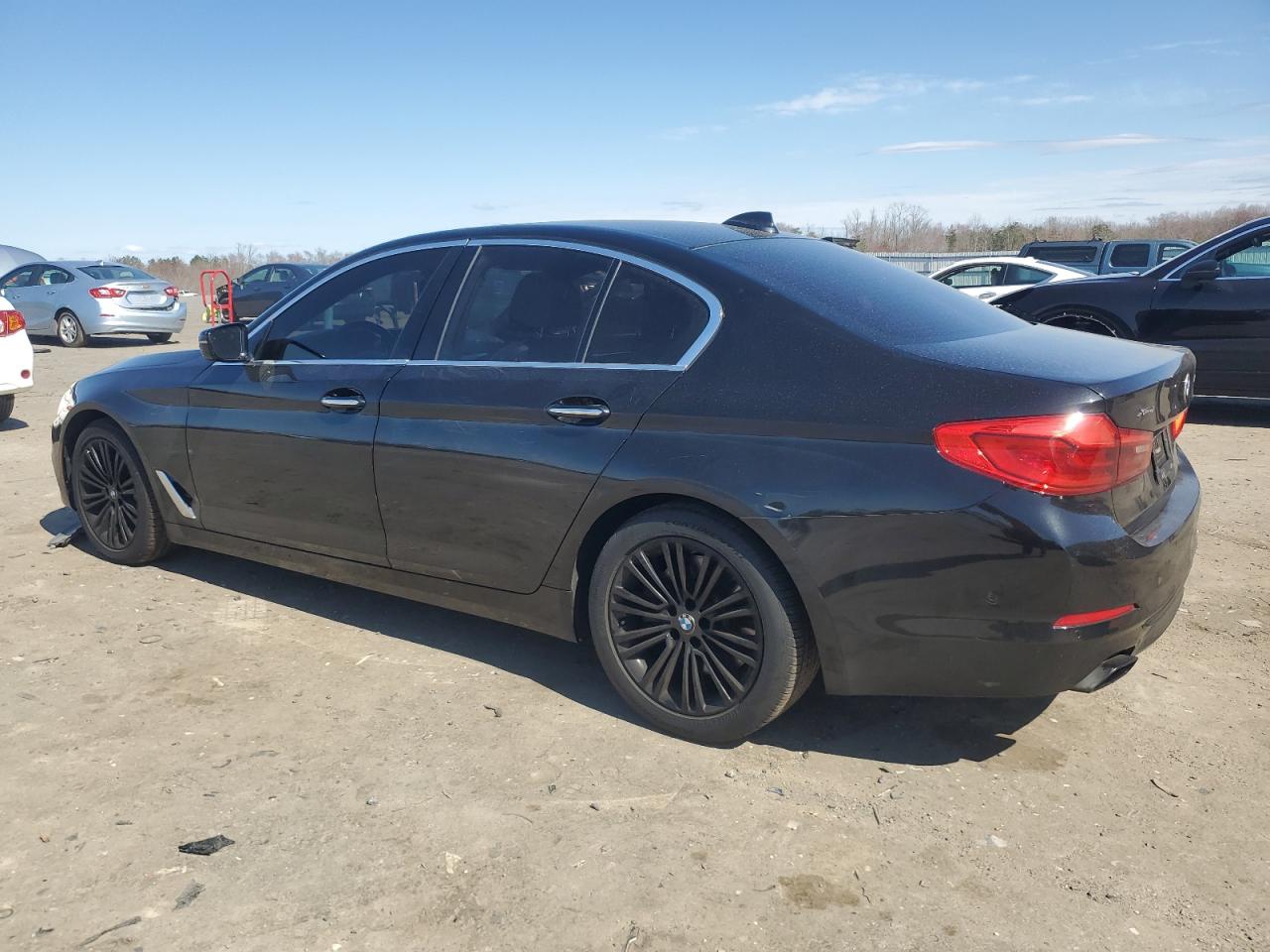 2017 BMW 5er VIN WBAJE7C38HG890302 Copart auction photo, minor dent/scratches damage thumbnail 2
