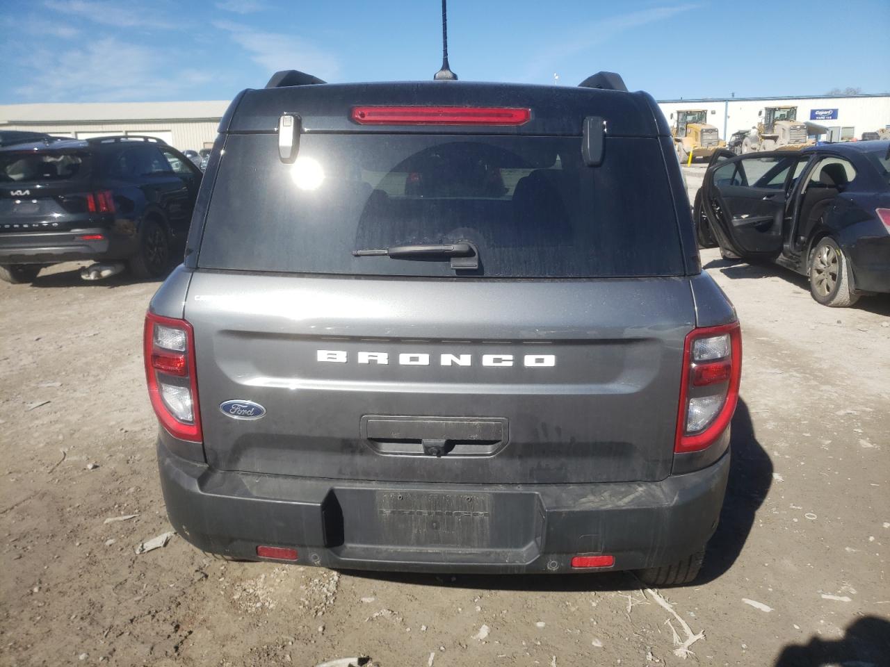 2022 Ford Bronco VIN 3FMCR9C65NRD43607 Copart auction photo, front end / side damage thumbnail 6