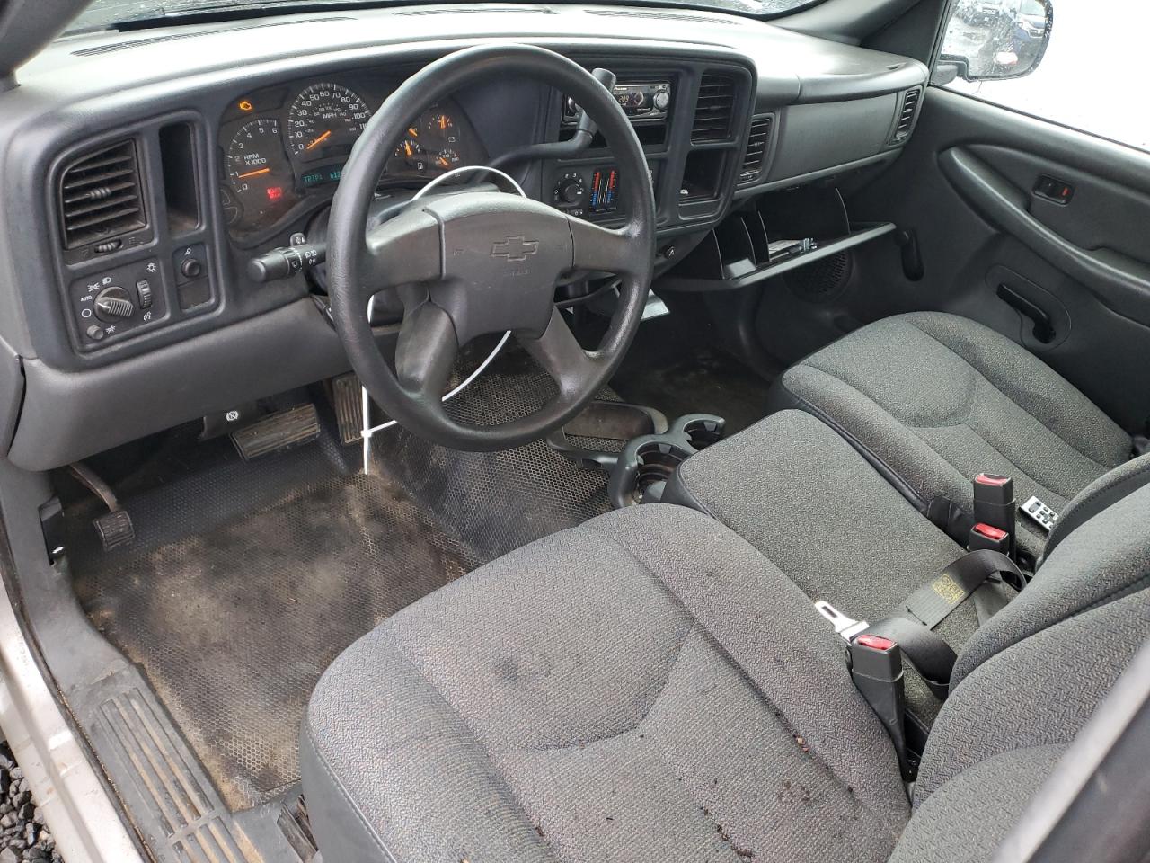 2005 Chevrolet Silverado VIN 1GCEC14X45Z150447 Copart auction photo, partial repair / mechanical damage thumbnail 8