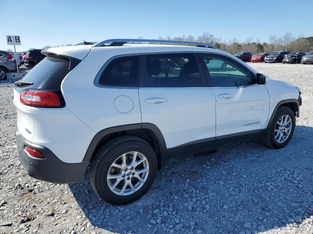 2017 Jeep Grand Cherokee VIN 1C4PJMCB5HW612994 Copart auction photo, front end / side damage thumbnail 3
