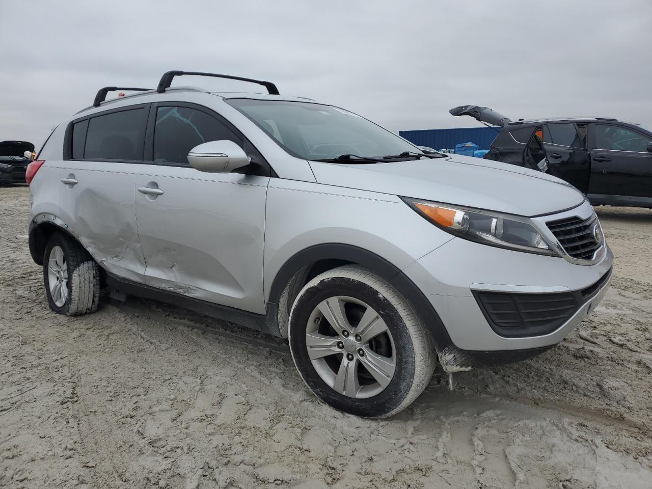 2013 KIA Sportage VIN KNDPB3A28D7420886 Copart auction photo, rear end / side damage thumbnail 4