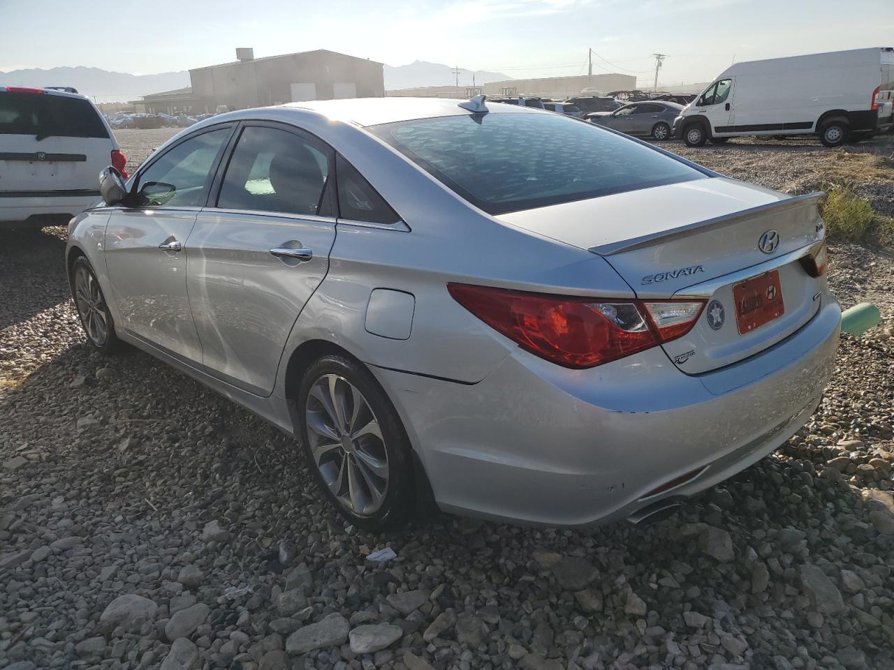 2013 Hyundai Sonata VIN 5NPEC4AB6DH618601 Copart auction photo, rear end damage thumbnail 2