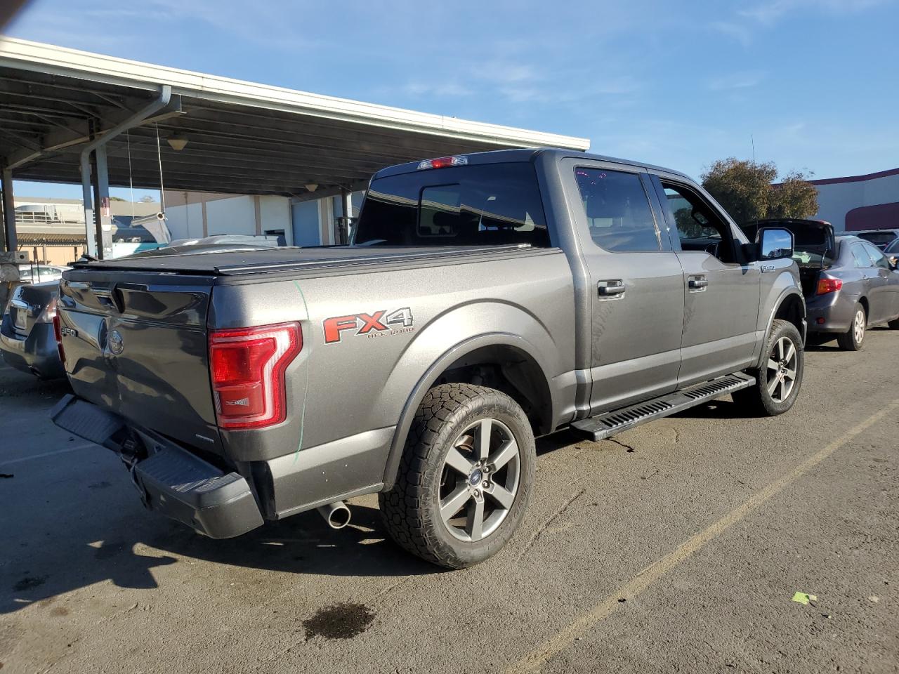 2016 Ford F-150 VIN 1FTEW1EF2GKD57637 Copart auction photo, rear end damage thumbnail 3