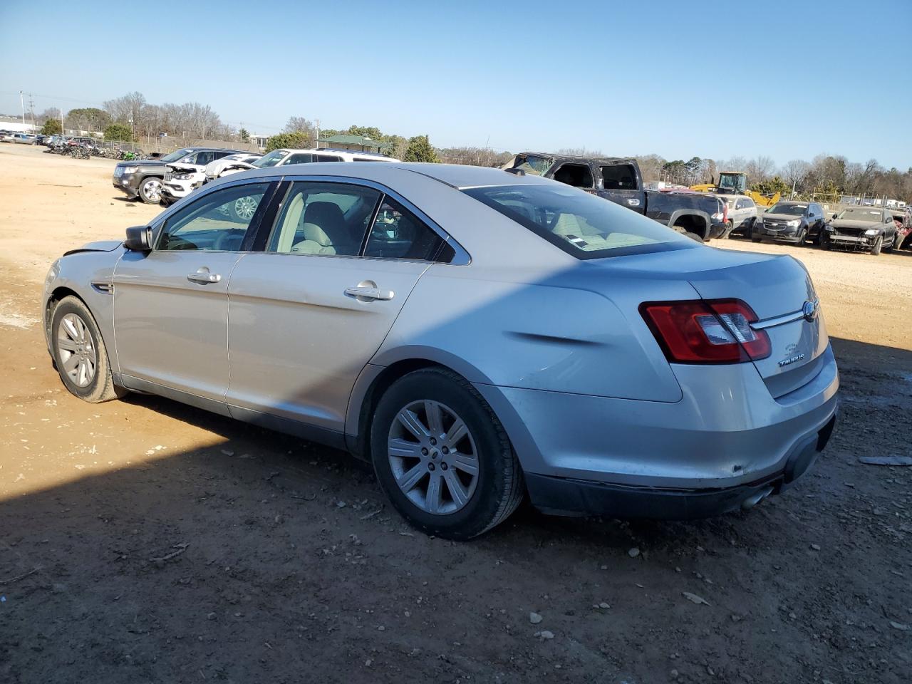 2011 Ford Taurus VIN 1FAHP2DW2BG187847 Copart auction photo, front end damage thumbnail 2