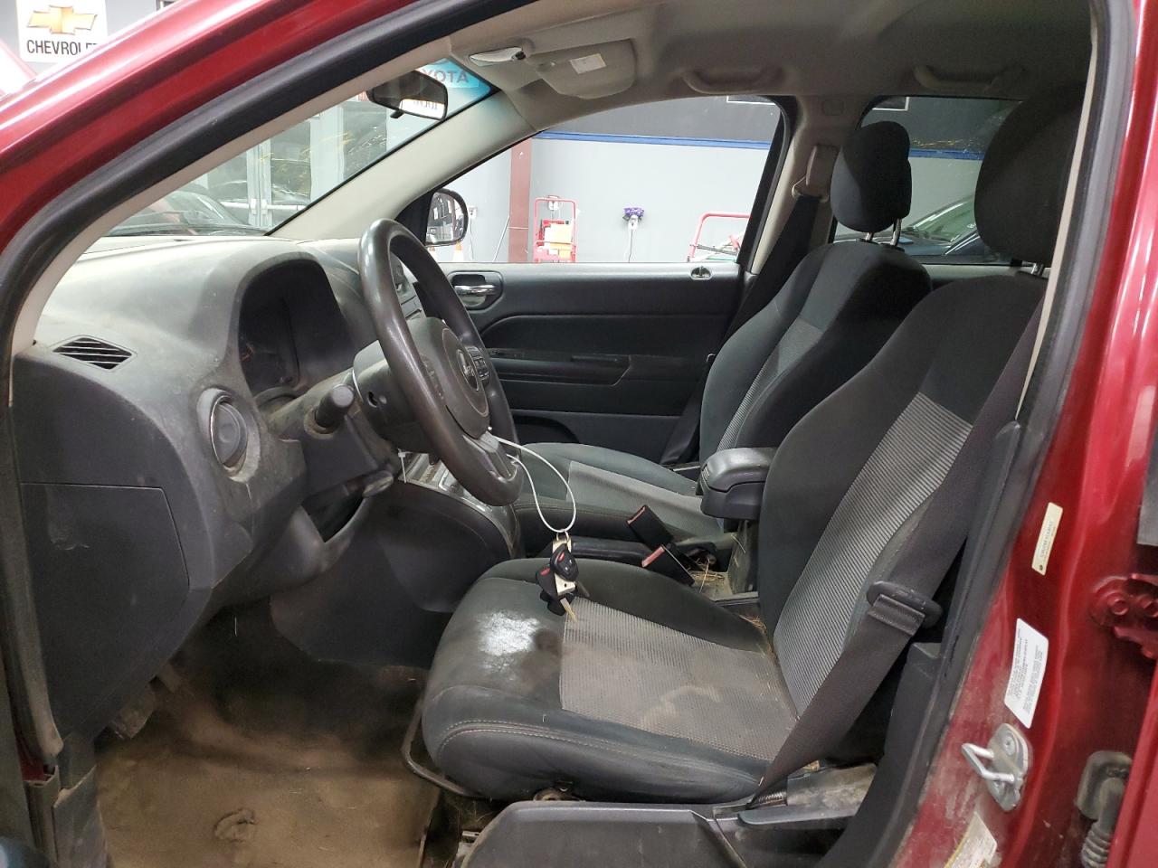 2014 Jeep Compass VIN 1C4NJDBB1ED630263 Copart auction photo, side / minor dent/scratches damage thumbnail 7