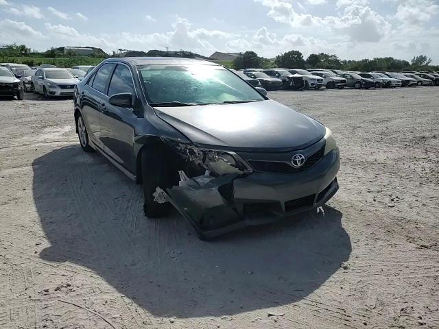 2012 Toyota Camry VIN 4T1BF1FK8CU112124 Copart auction photo, front end / minor dent/scratches damage thumbnail 13