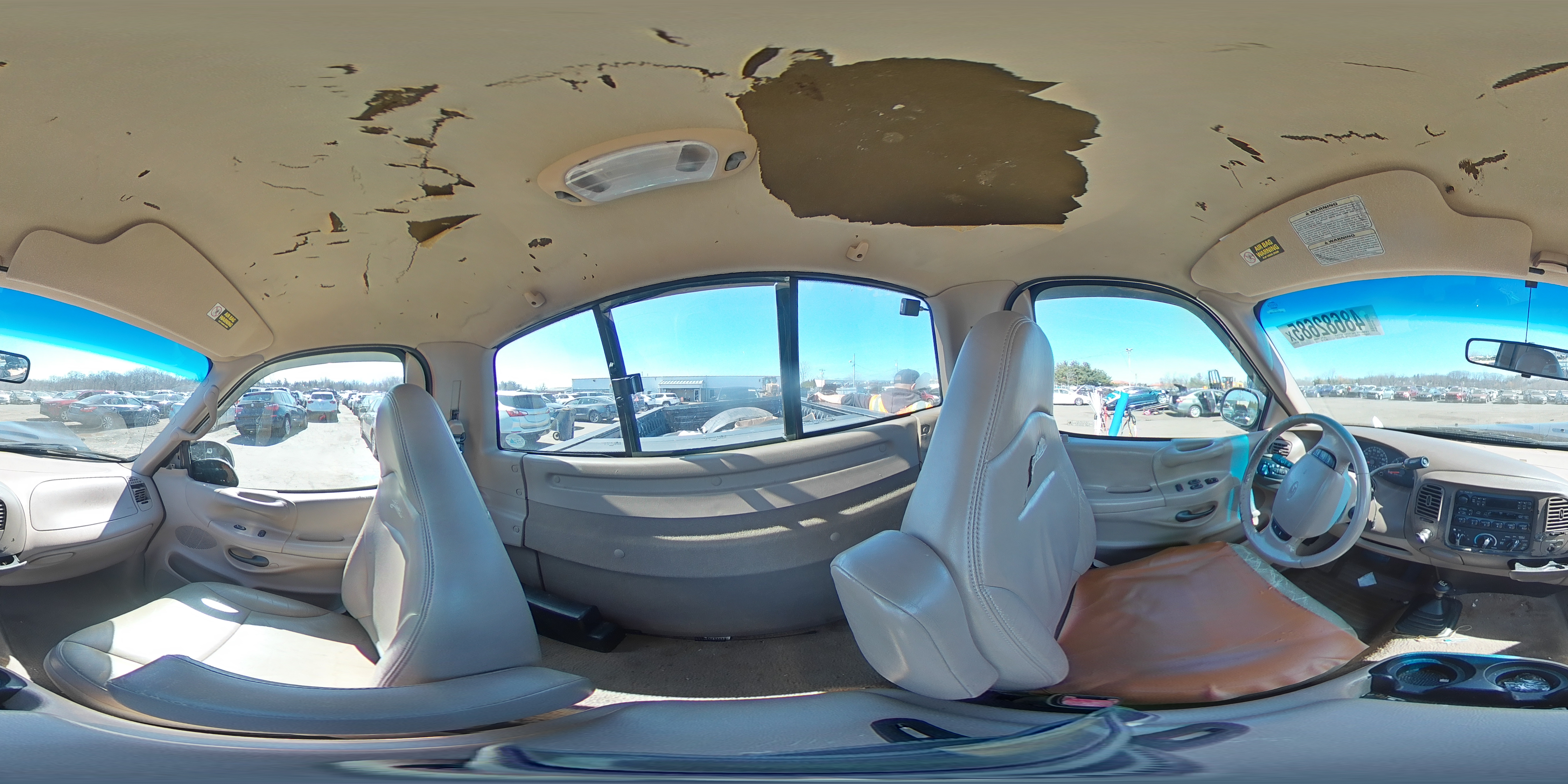1998 Ford F-150 VIN 1FTRF18L7WNA73159 Copart auction photo, side / front end damage thumbnail 12