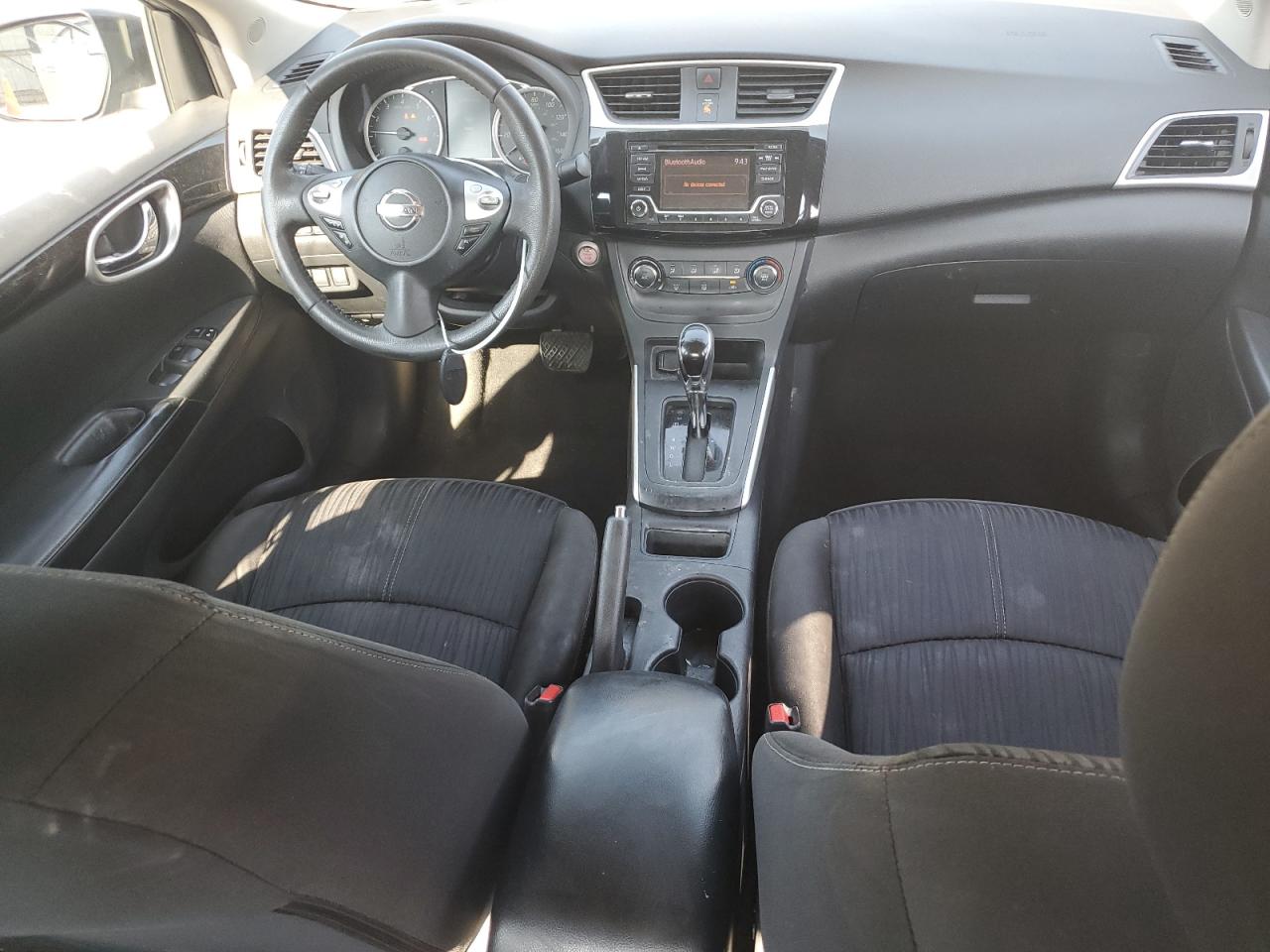 2017 Nissan Sentra VIN 3N1AB7AP0HL704557 Copart auction photo, front end damage thumbnail 8