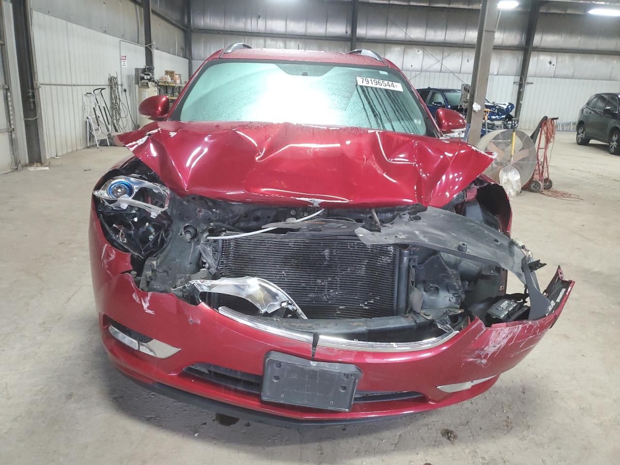 2014 Buick Enclave VIN 5GAKVAKD8EJ266692 Copart auction photo, front end / side damage thumbnail 5