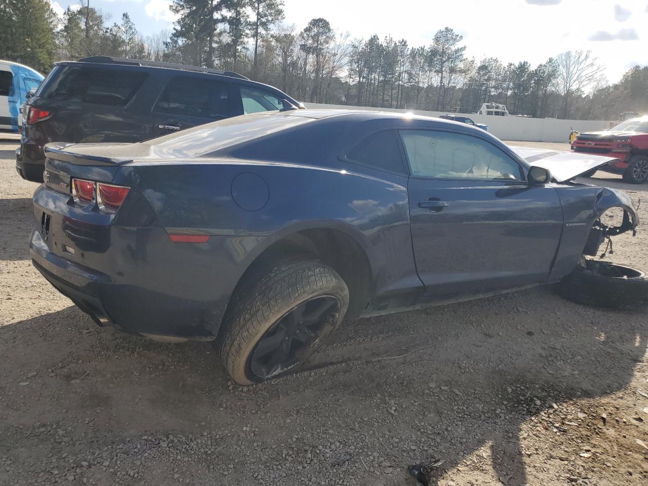 2011 Chevrolet Camaro VIN 2G1FC1ED2B9171904 Copart auction photo, front end / all over damage thumbnail 3