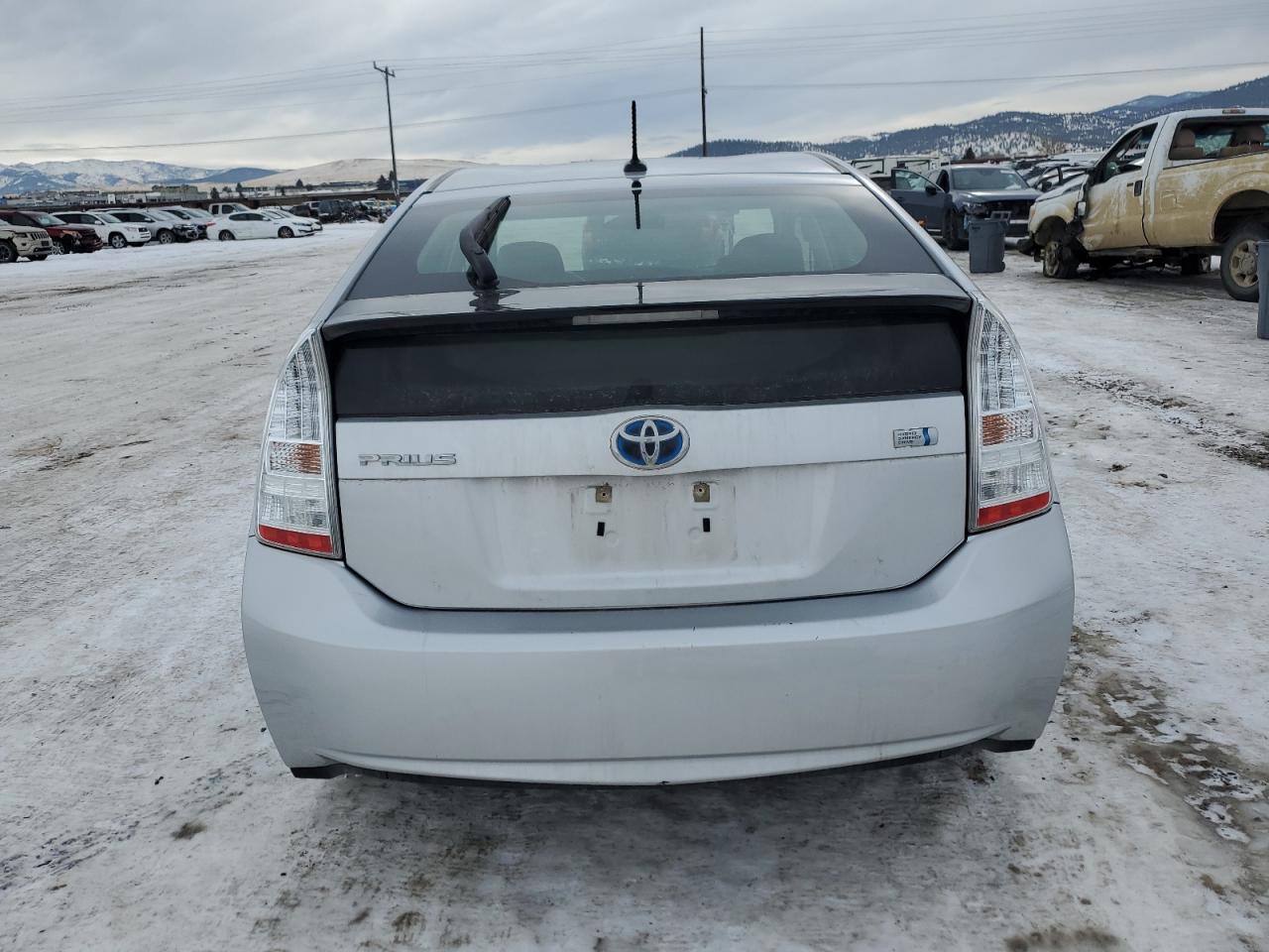 2010 Toyota Prius VIN JTDKN3DU5A0184698 Copart auction photo, front end / minor dent/scratches damage thumbnail 6