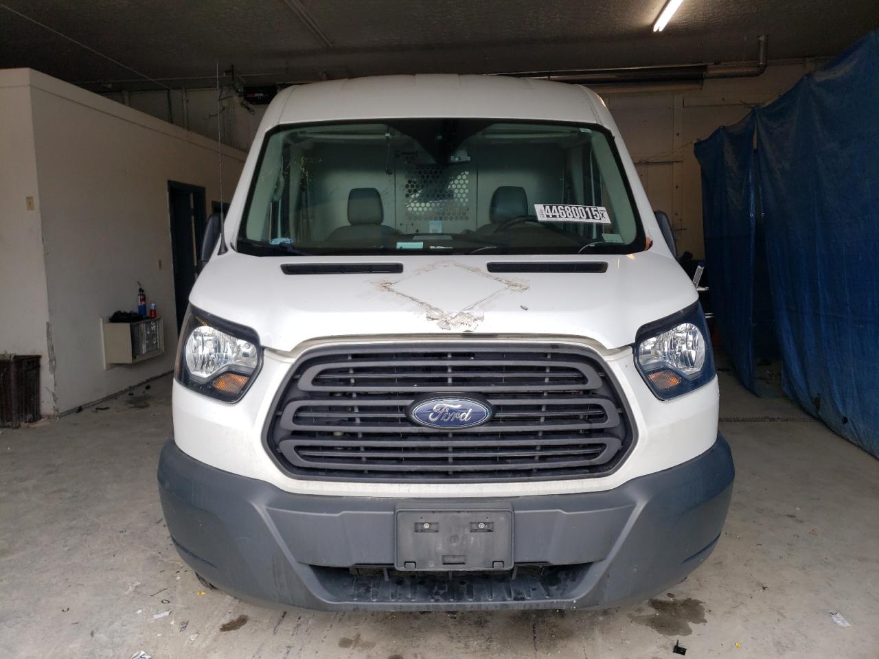 2018 Ford Transit VIN 1FTBW2CM3JKA27782 Copart auction photo, normal wear damage thumbnail 5