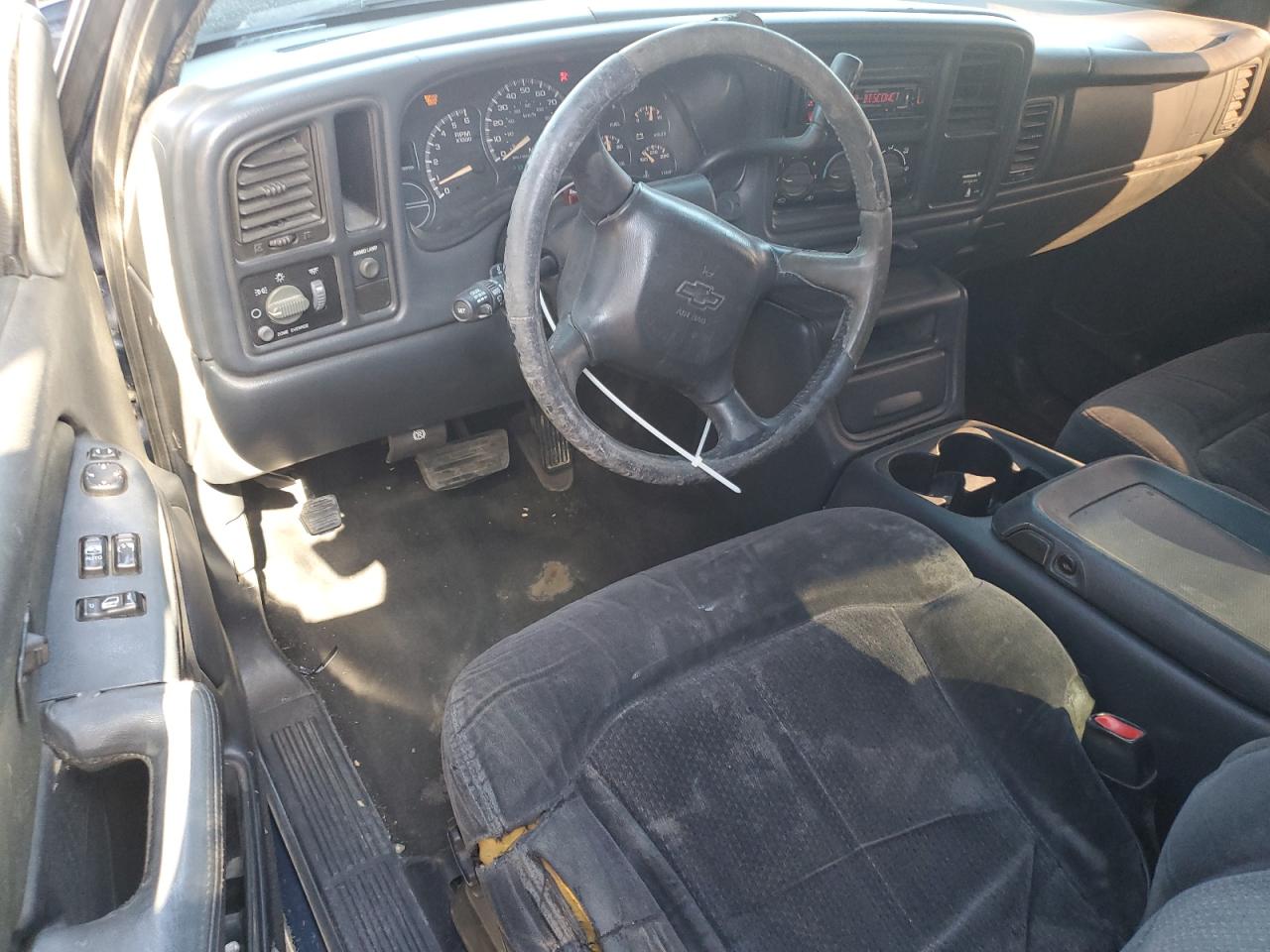2001 Chevrolet Silverado VIN 2GCEC19T011151507 Copart auction photo, front end damage thumbnail 8