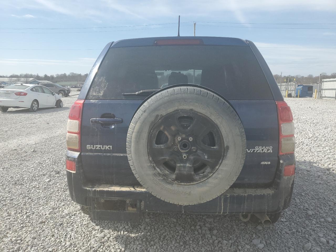 2011 Suzuki Grand Vitara VIN JS3TD0D29B4100057 Copart auction photo, water/flood / side damage thumbnail 6