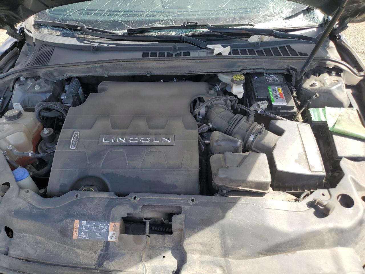 2019 Lincoln Continental VIN 1LN6L9SK4K5606004 Copart auction photo, all over damage thumbnail 12
