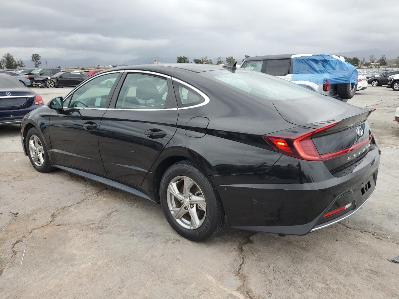 2020 Hyundai Sonata VIN 5NPEG4JA4LH050262 Copart auction photo, front end / side damage thumbnail 2