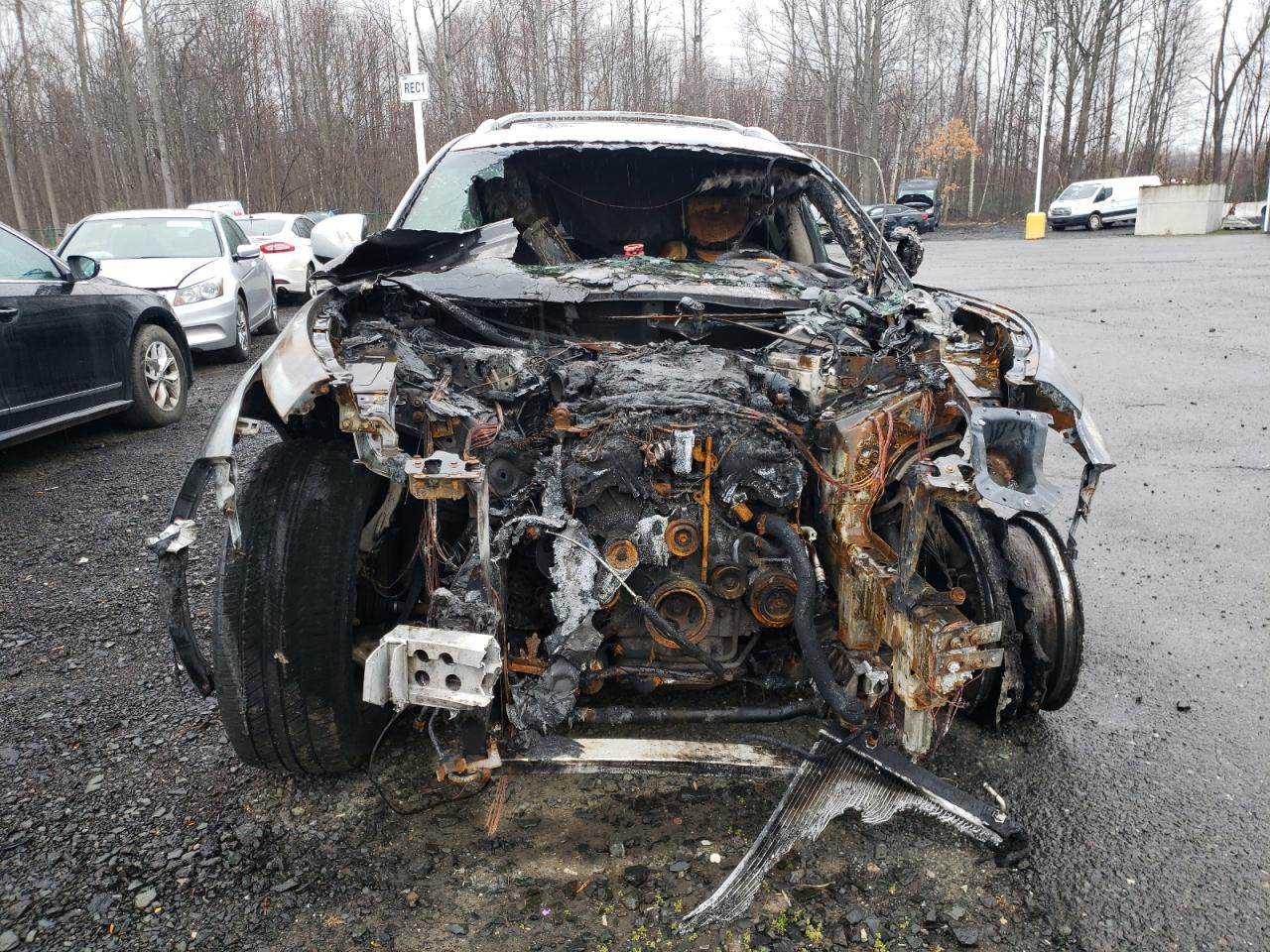 2010 Infiniti FX VIN JN8AS1MW3AM851212 Copart auction photo, burn / minor dent/scratches damage thumbnail 5