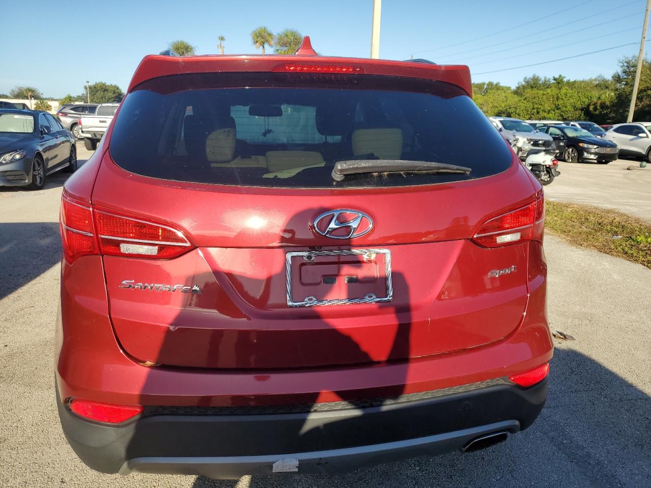 2015 Hyundai Santa Fe VIN 5XYZU3LB1FG238646 Copart auction photo, water/flood damage thumbnail 6