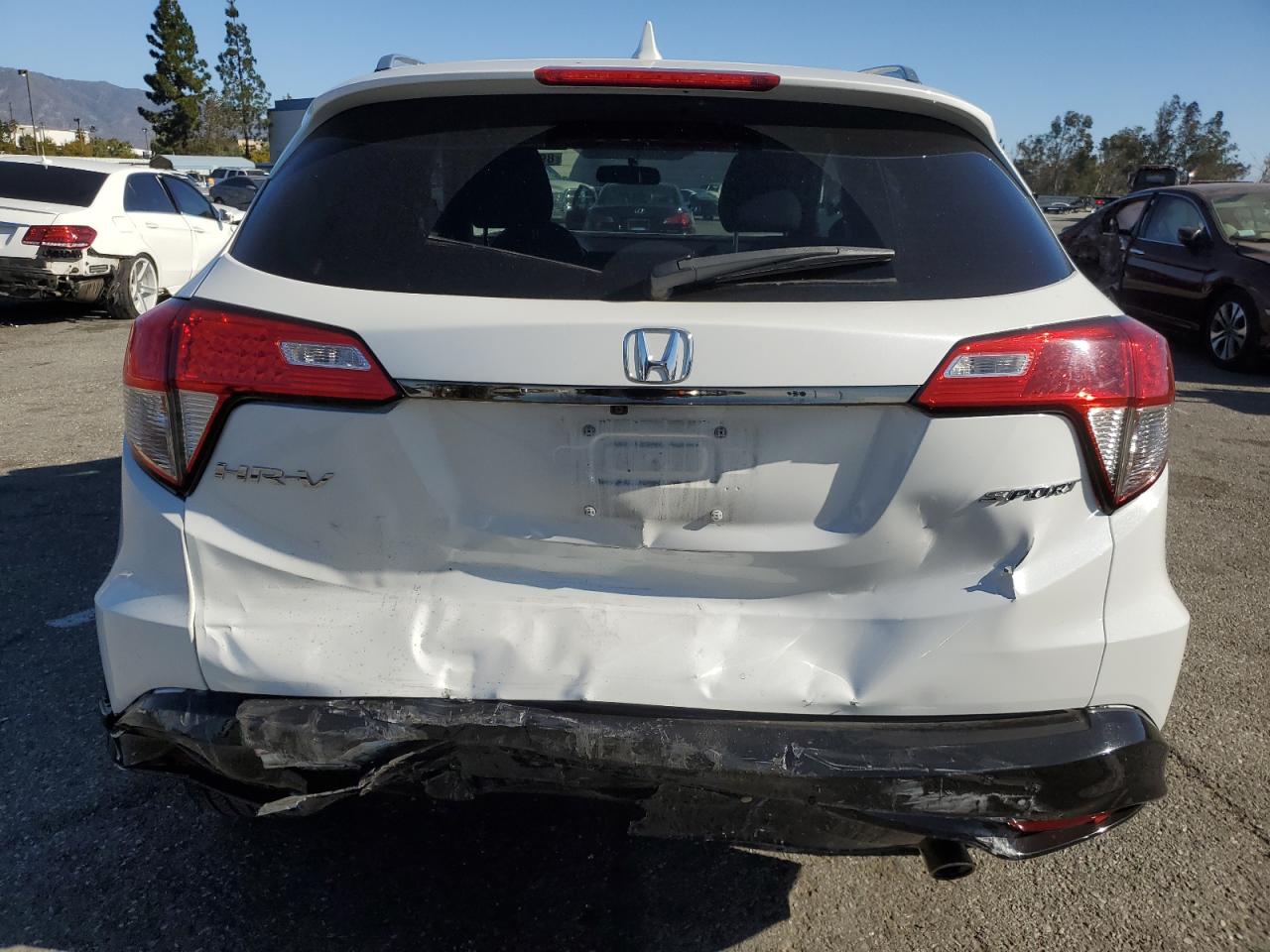 2022 Honda HR-V VIN 3CZRU5H1XNM701763 Copart auction photo, front end / rear end damage thumbnail 6
