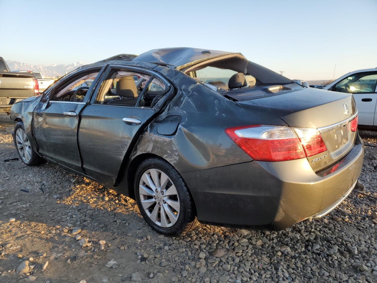 2015 Honda Accord VIN 1HGCR2F8XFA050405 Copart auction photo, rollover damage thumbnail 2