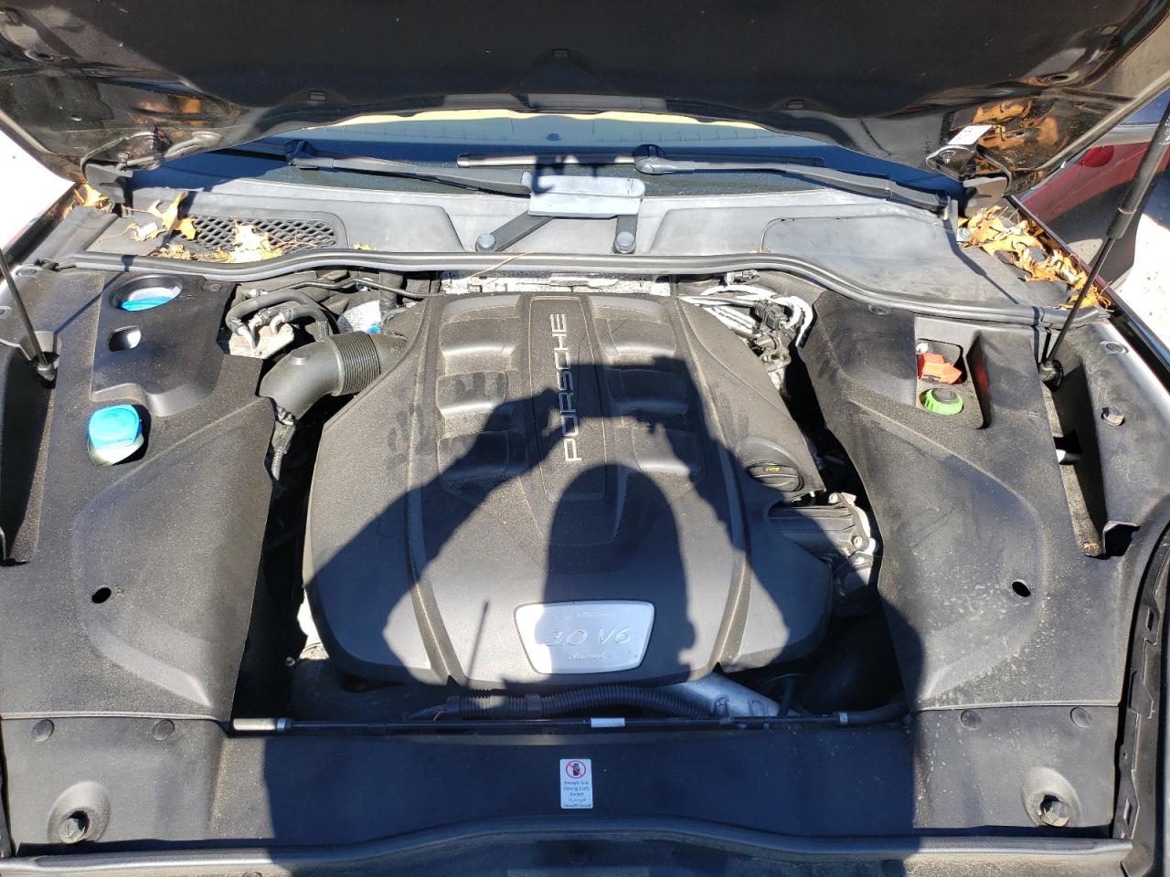 2016 Porsche Cayenne VIN WP1AF2A26GKA44550 Copart auction photo, rear end / minor dent/scratches damage thumbnail 12