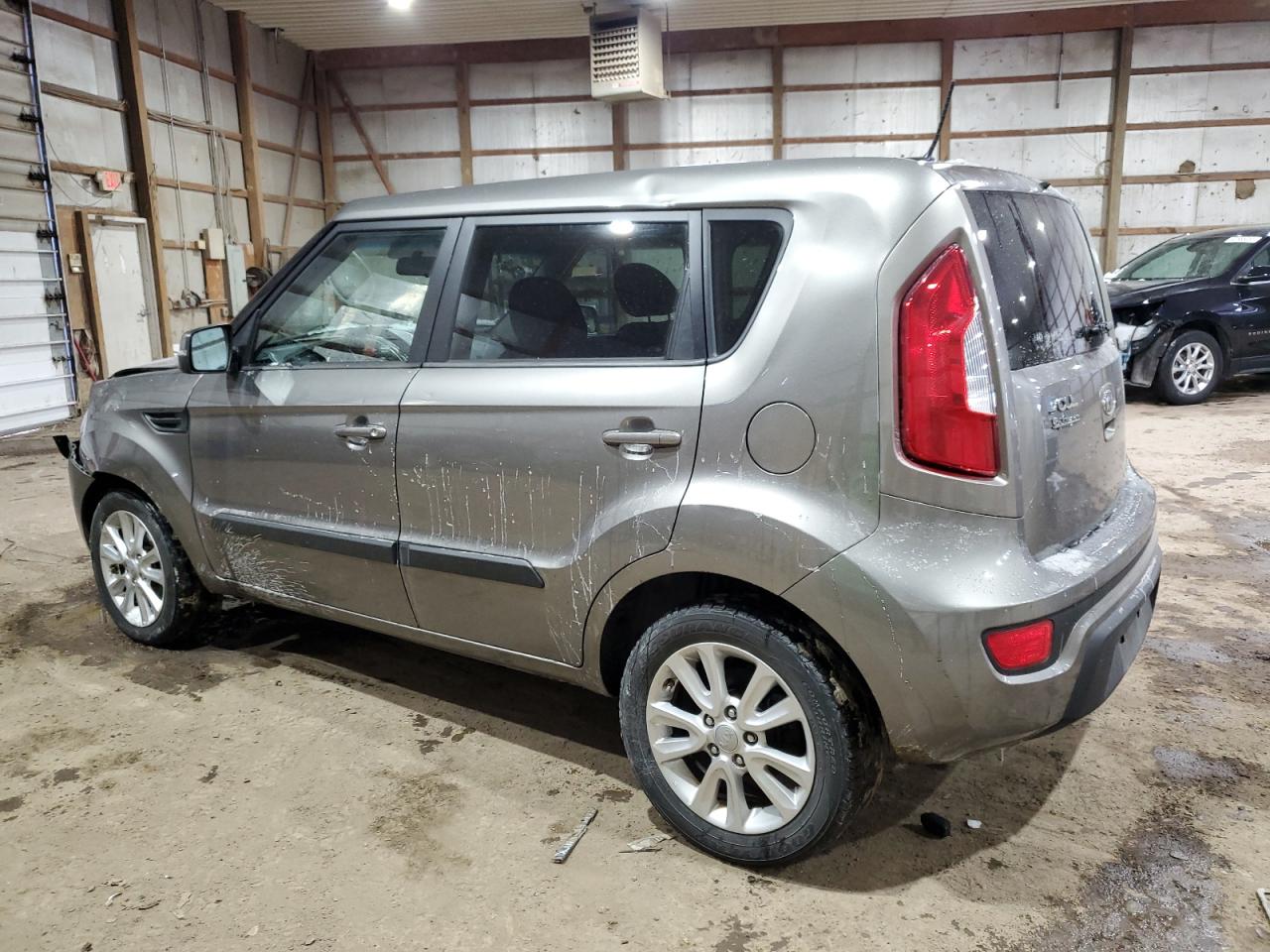 2012 KIA Soul VIN KNDJT2A6XC7458764 Copart auction photo, front end / minor dent/scratches damage thumbnail 2