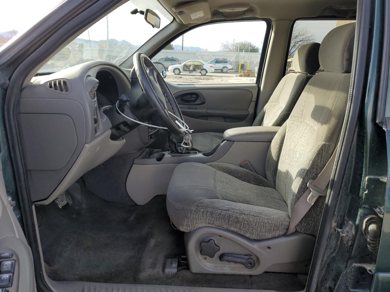 2002 Chevrolet TrailBlazer VIN 1GNDT13S522387218 Copart auction photo, front end / side damage thumbnail 7