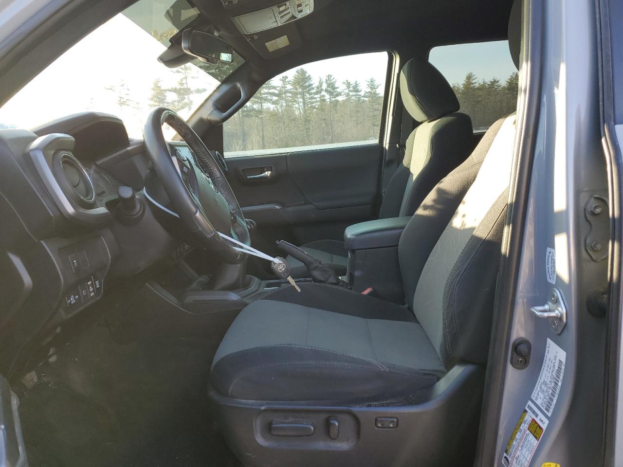 2021 Toyota Tacoma VIN 3TYCZ5AN9MT029532 Copart auction photo, front end damage thumbnail 7