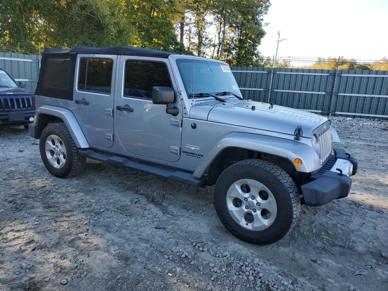 2013 Jeep Wrangler VIN 1C4HJWEG5DL614359 Copart auction photo, frame damage / minor dent/scratches damage thumbnail 4