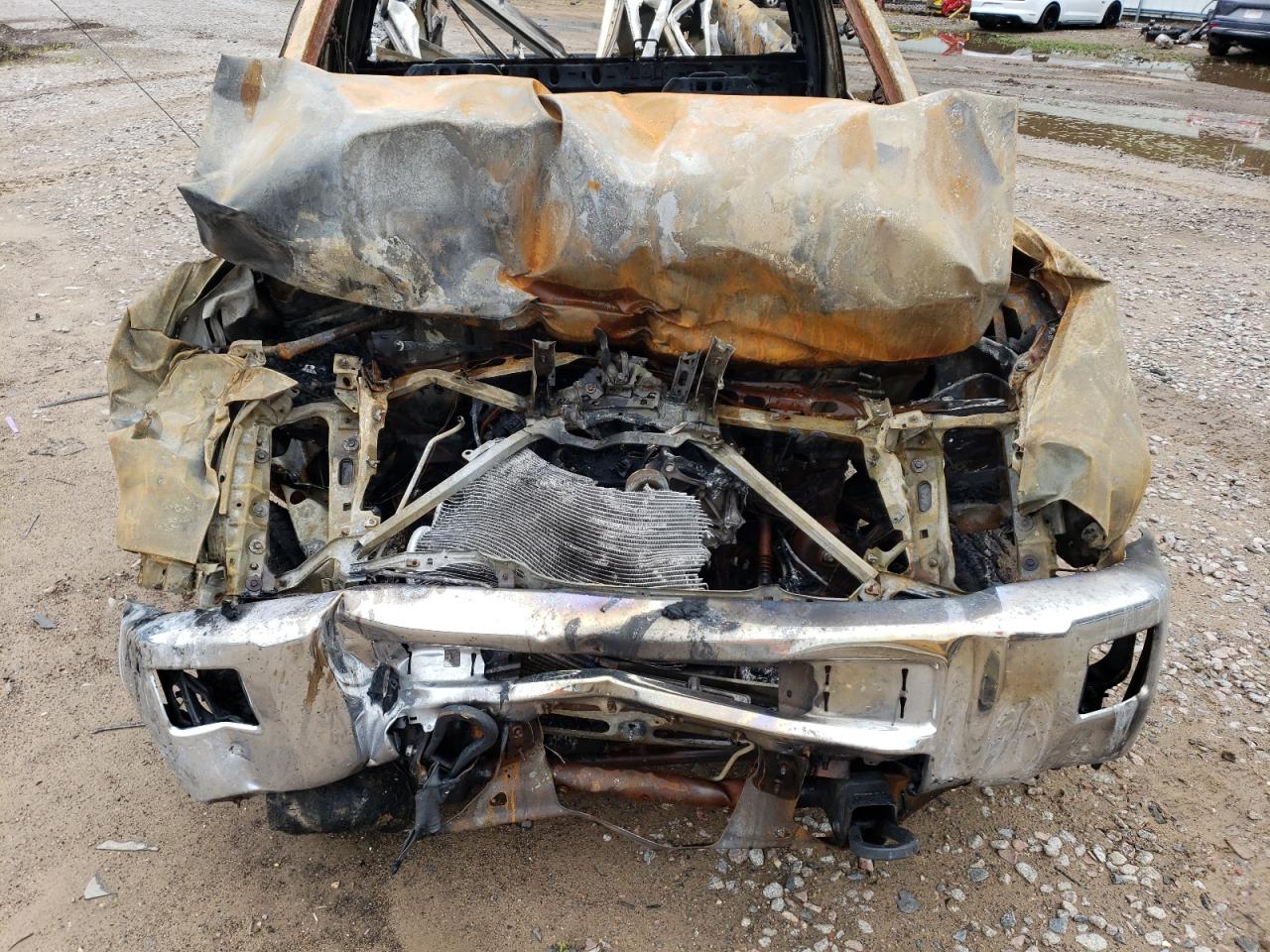 2015 Chevrolet Silverado VIN 1GC0KVEGXFZ535967 Copart auction photo, burn damage thumbnail 12