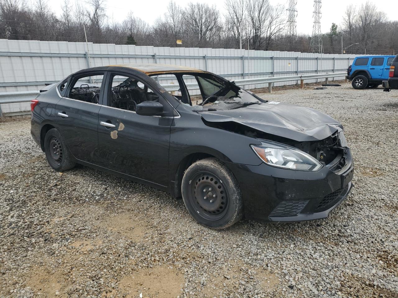 2017 Nissan Sentra VIN 3N1AB7AP8HY315989 Copart auction photo, burn - interior damage thumbnail 4