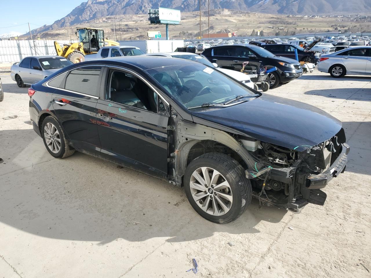 2015 Hyundai Sonata VIN 5NPE34AF2FH214118 Copart auction photo, front end / side damage thumbnail 4