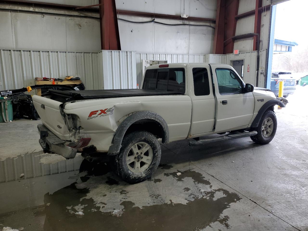 2004 Ford Ranger VIN 1FTZR45E84PA94036 Copart auction photo, front end / rear end damage thumbnail 3