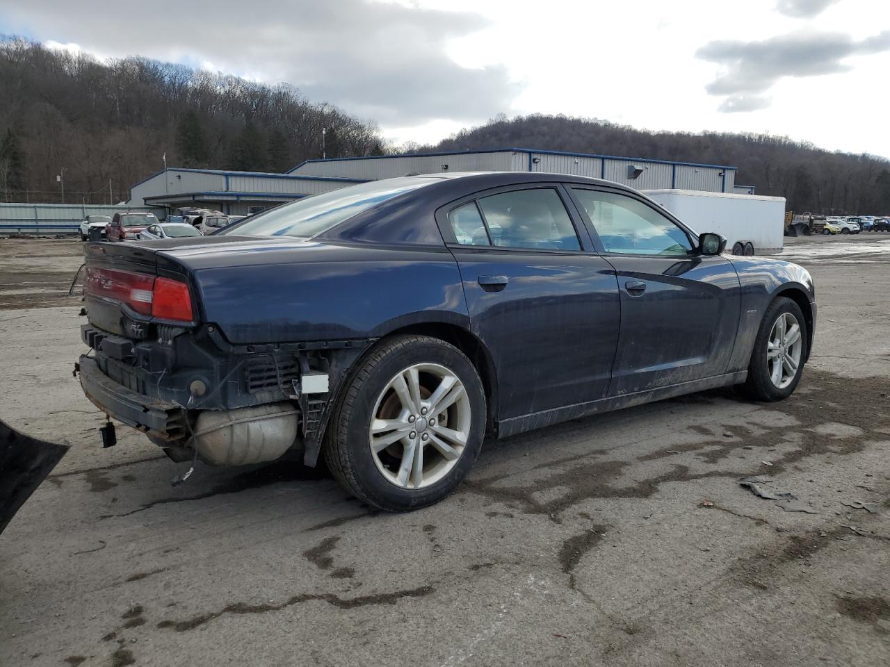 2011 Dodge Charger VIN 2B3CM5CT0BH518792 Copart auction photo, rear end damage thumbnail 3