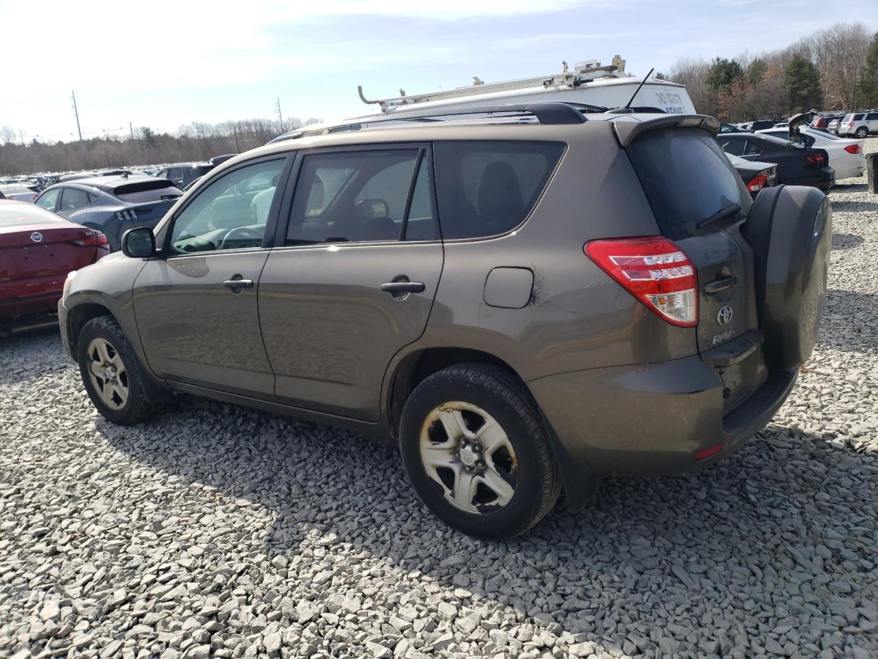 2011 Toyota RAV 4 VIN 2T3BF4DV4BW156142 Copart auction photo, minor dent/scratches damage thumbnail 2